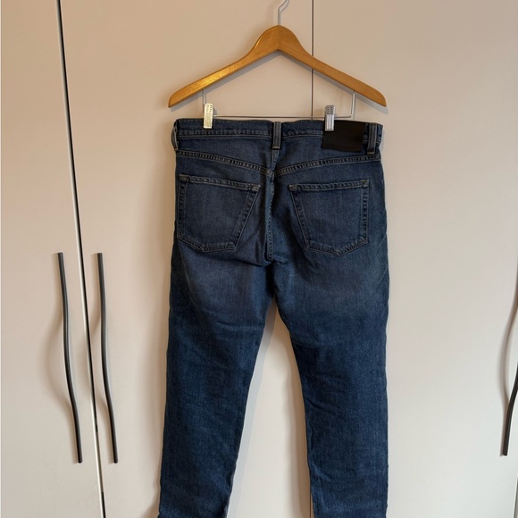 Citizen’s of Humanity Finn Jeans Medium Blue Wash - Picture 4 of 4